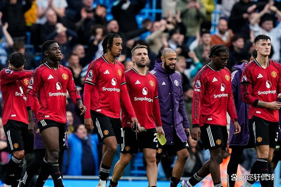 曼城大胜提前晋级，战绩不俗(全队掉线!曼城状态全无21连胜终结 被曼)